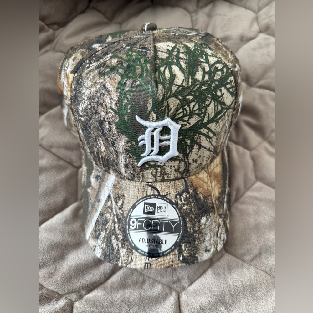 New Era
DETROIT TIGERS REALTREE CAMO 9FORTY ADJUSTABLE KHAKI